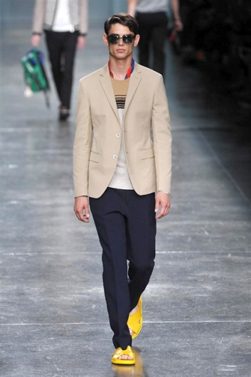 Fotoservizio/SS 2015/MEN/FENDI/DP1/15