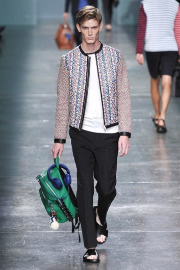 Fotoservizio/SS 2015/MEN/FENDI/DP1/16