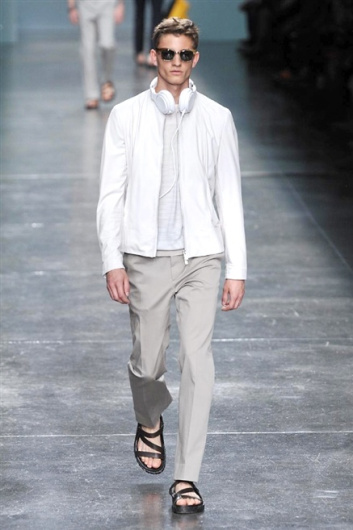 Fotoservizio/SS 2015/MEN/FENDI/DP1/24