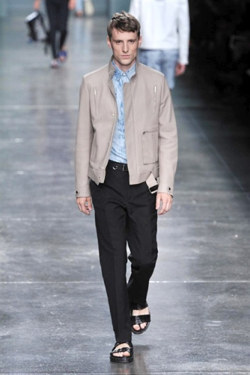 Fotoservizio/SS 2015/MEN/FENDI/DP1/30