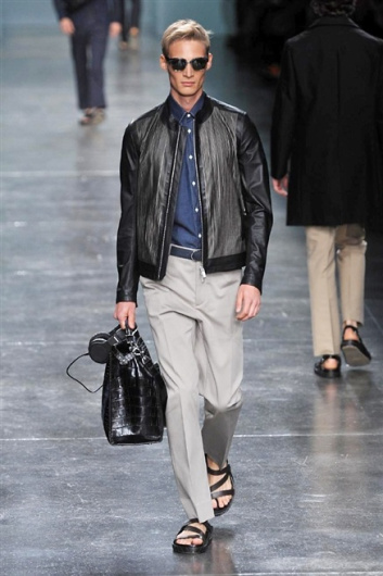 Fotoservizio/SS 2015/MEN/FENDI/DP1/37