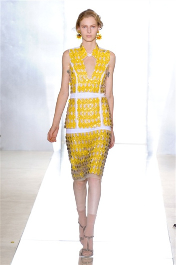 Fotoservizio/SS 2012/WOMEN/MARNI/32