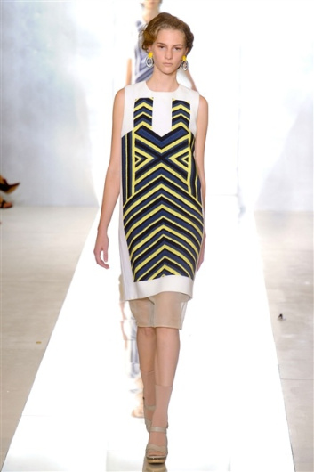 Fotoservizio/SS 2012/WOMEN/MARNI/33