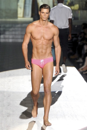 Fotoservizio/SS 2015/MEN/DSQUARED2/DP1/30