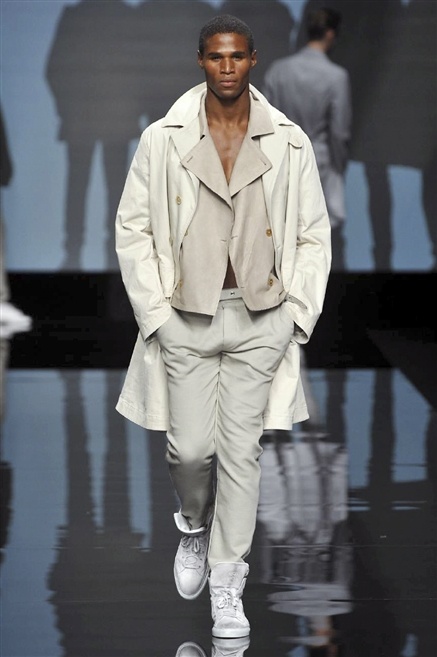 Fotoservizio/SS 2015/MEN/ERMANNO SCERVINO/DP1/2
