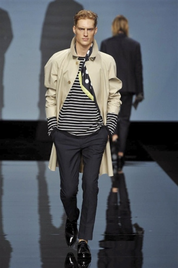 Fotoservizio/SS 2015/MEN/ERMANNO SCERVINO/DP1/23