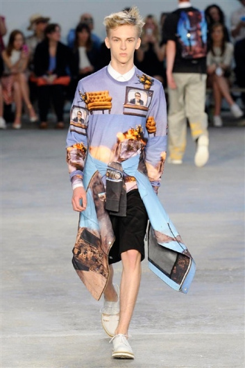 Fotoservizio/SS 2015/MEN/FRANKIE MORELLO/DP1/1