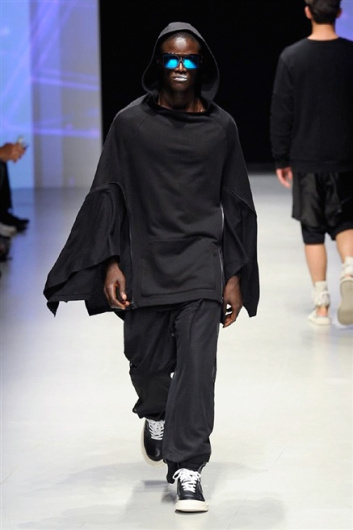 Fotoservizio/SS 2015/MEN/D.GNAK/DP1/18