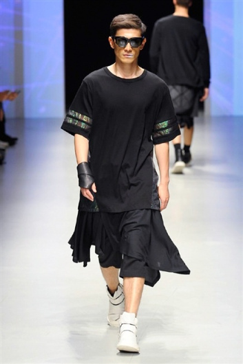 Fotoservizio/SS 2015/MEN/D.GNAK/DP1/25