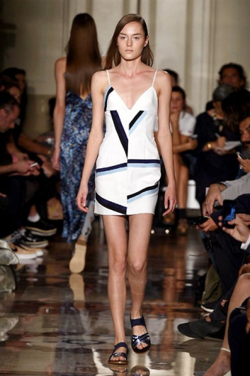 Fotoservizio/SS 2015/WOMEN/ANDREA INCONTRI/DP1/15
