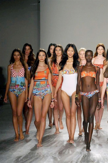 Fotoservizio/SS 2015/WOMEN/STELLA JEAN/DP1/30