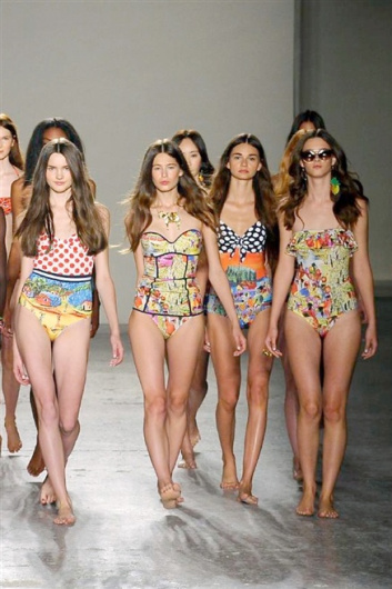 Fotoservizio/SS 2015/WOMEN/STELLA JEAN/DP1/31