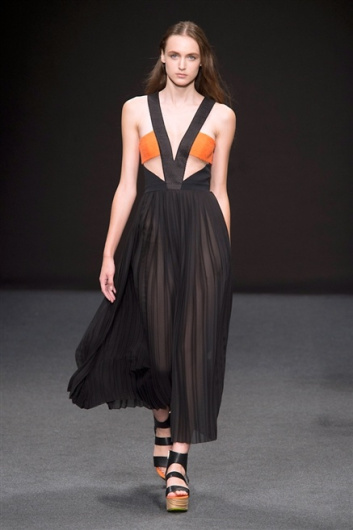 Fotoservizio/SS 2015/WOMEN/BYBLOS MILANO/DP1/7