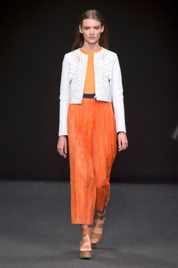 Fotoservizio/SS 2015/WOMEN/BYBLOS MILANO/DP1/9