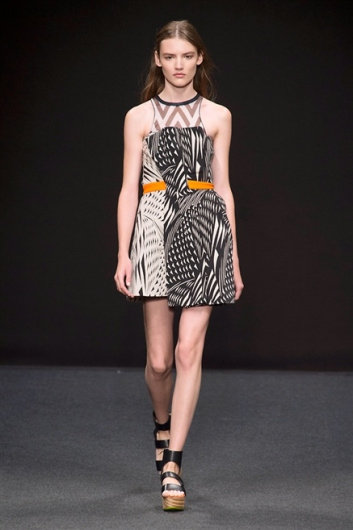 Fotoservizio/SS 2015/WOMEN/BYBLOS MILANO/DP1/25