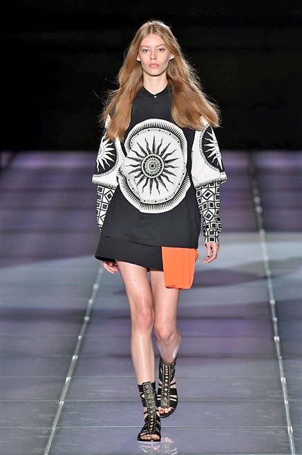 Fotoservizio/SS 2015/WOMEN/FAUSTO PUGLISI/DP1/10