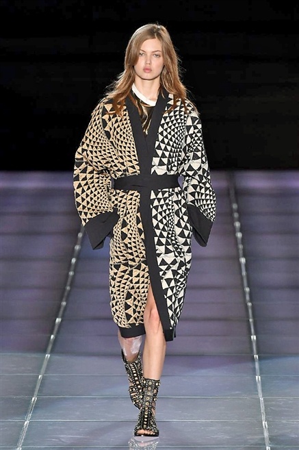 Fotoservizio/SS 2015/WOMEN/FAUSTO PUGLISI/DP1/19