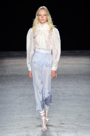 Fotoservizio/SS 2015/WOMEN/FRANCESCO SCOGNAMIGLIO/DP1/3