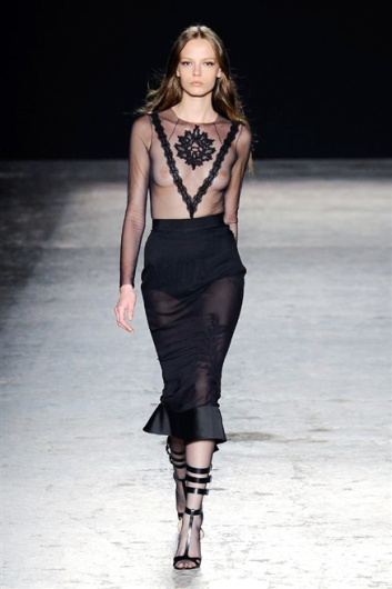 Fotoservizio/SS 2015/WOMEN/FRANCESCO SCOGNAMIGLIO/DP1/21
