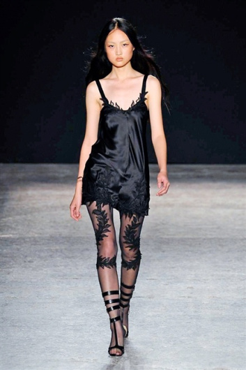 Fotoservizio/SS 2015/WOMEN/FRANCESCO SCOGNAMIGLIO/DP1/22