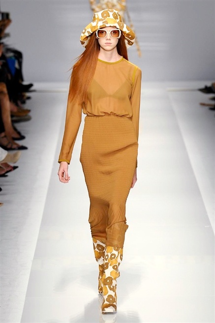 Fotoservizio/SS 2015/WOMEN/MAX MARA/DP1/13