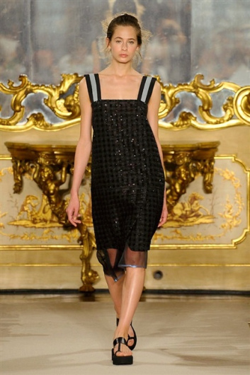 Fotoservizio/SS 2015/WOMEN/CRISTIANO BURANI/DP1/33