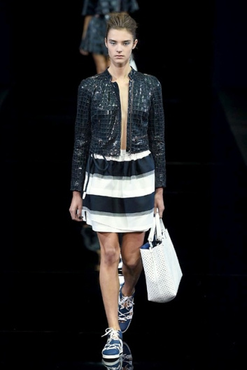 Fotoservizio/SS 2015/WOMEN/EMPORIO ARMANI/DP1/3