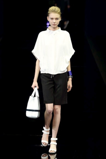 Fotoservizio/SS 2015/WOMEN/EMPORIO ARMANI/DP1/8
