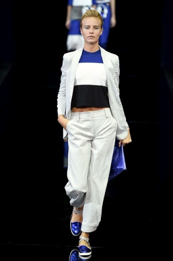 Fotoservizio/SS 2015/WOMEN/EMPORIO ARMANI/DP1/21