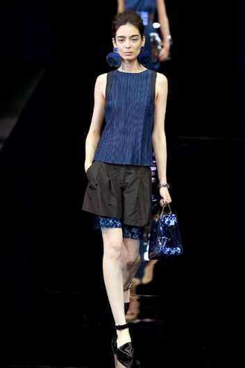 Fotoservizio/SS 2015/WOMEN/EMPORIO ARMANI/DP1/29