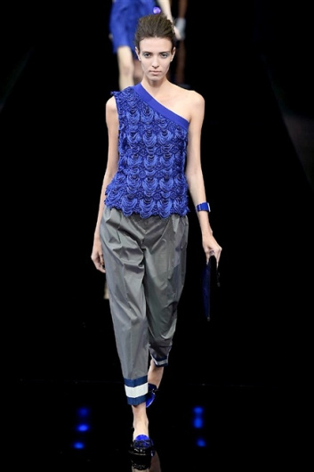 Fotoservizio/SS 2015/WOMEN/EMPORIO ARMANI/DP1/37