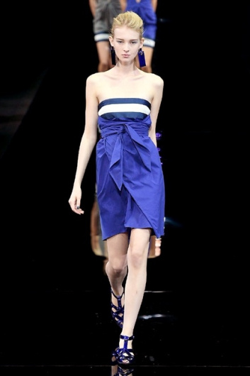 Fotoservizio/SS 2015/WOMEN/EMPORIO ARMANI/DP1/38