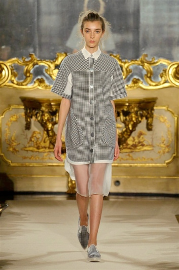 Fotoservizio/SS 2015/WOMEN/CRISTIANO BURANI/DP1/0