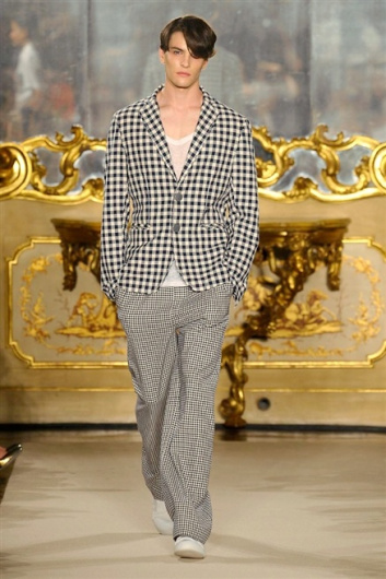 Fotoservizio/SS 2015/WOMEN/CRISTIANO BURANI/DP1/2
