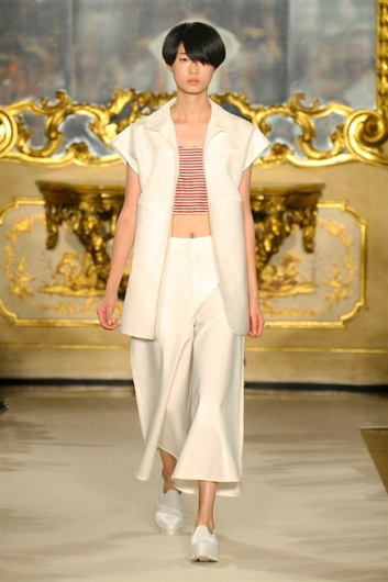 Fotoservizio/SS 2015/WOMEN/CRISTIANO BURANI/DP1/3
