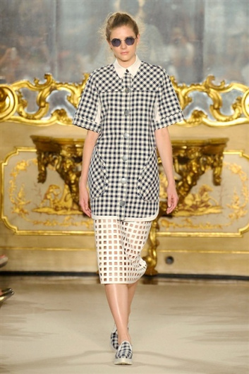 Fotoservizio/SS 2015/WOMEN/CRISTIANO BURANI/DP1/11
