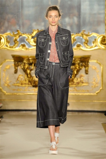 Fotoservizio/SS 2015/WOMEN/CRISTIANO BURANI/DP1/14