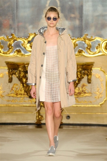 Fotoservizio/SS 2015/WOMEN/CRISTIANO BURANI/DP1/16