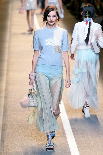 Fotoservizio/SS 2015/WOMEN/FENDI/DP1/42