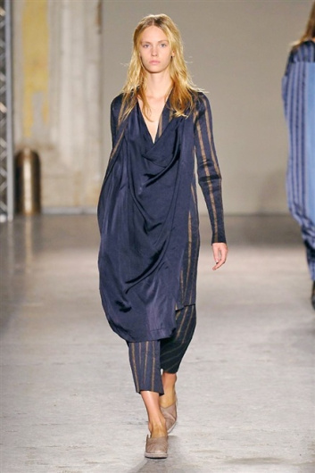 Fotoservizio/SS 2015/WOMEN/UMA WANG/DP1/31
