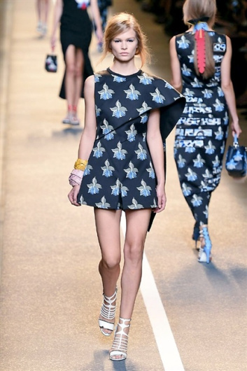 Fotoservizio/SS 2015/WOMEN/FENDI/DP1/5