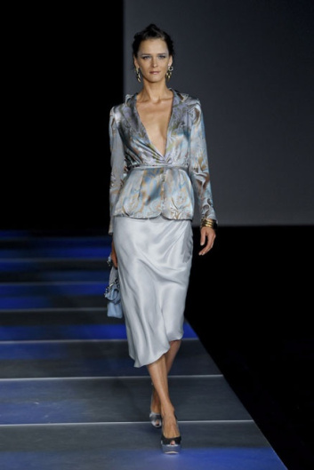 Fotoservizio/SS 2012/WOMEN/GIORGIO ARMANI/5