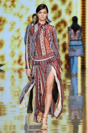 Fotoservizio/SS 2015/WOMEN/JUST CAVALLI/DP1/22