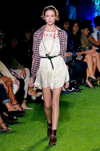 Fotoservizio/SS 2015/WOMEN/BLUGIRL/DP1/5