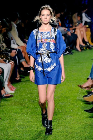 Fotoservizio/SS 2015/WOMEN/BLUGIRL/DP1/20