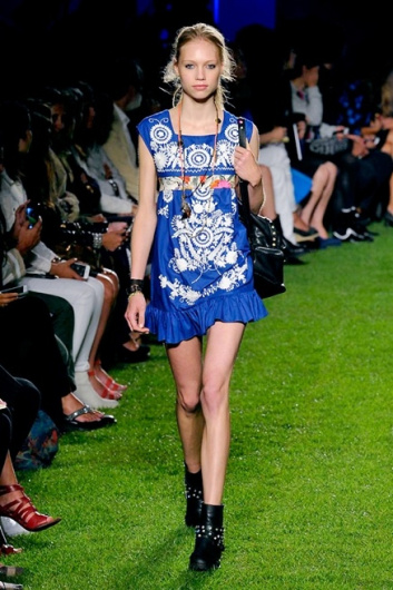 Fotoservizio/SS 2015/WOMEN/BLUGIRL/DP1/22
