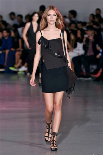 Fotoservizio/SS 2015/WOMEN/COSTUME NATIONAL/DP1/5
