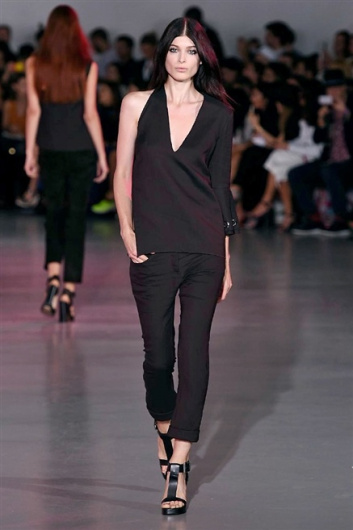 Fotoservizio/SS 2015/WOMEN/COSTUME NATIONAL/DP1/6