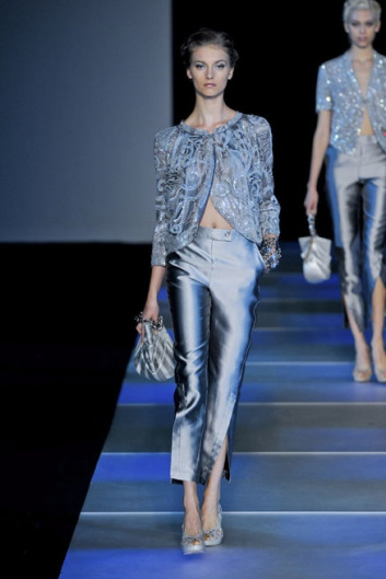 Fotoservizio/SS 2012/WOMEN/GIORGIO ARMANI/52