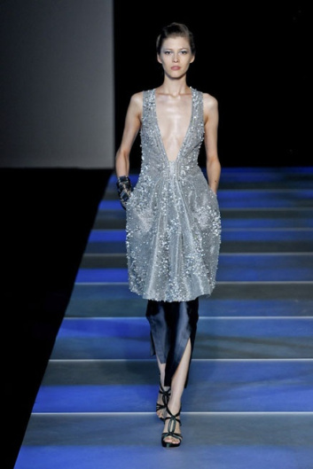 Fotoservizio/SS 2012/WOMEN/GIORGIO ARMANI/57